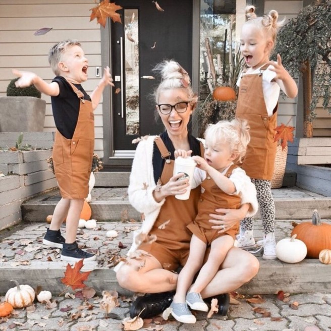 9 funny and creative family photos kate weiland