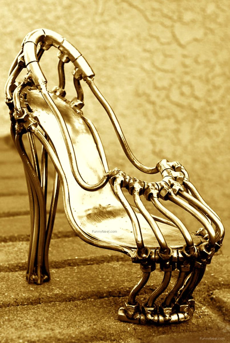 wierd golden heels shoe