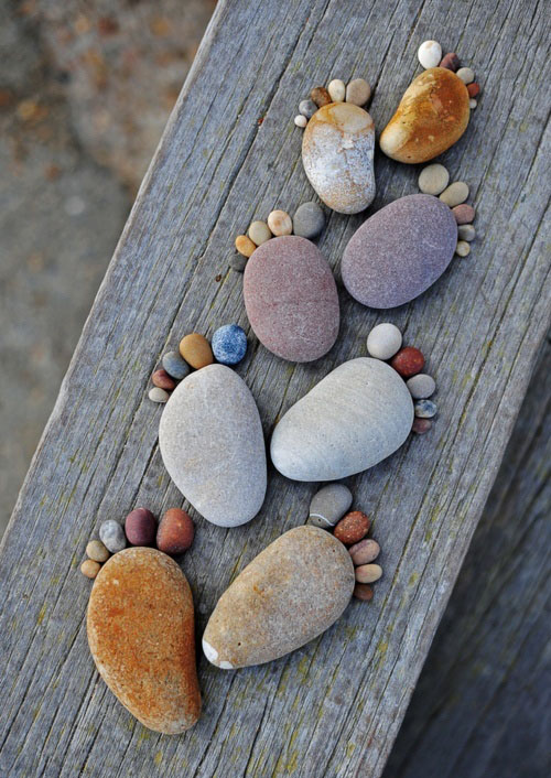 beautiful picture footprints with stones