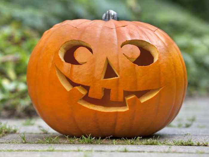 halloween pumpkin carving idea