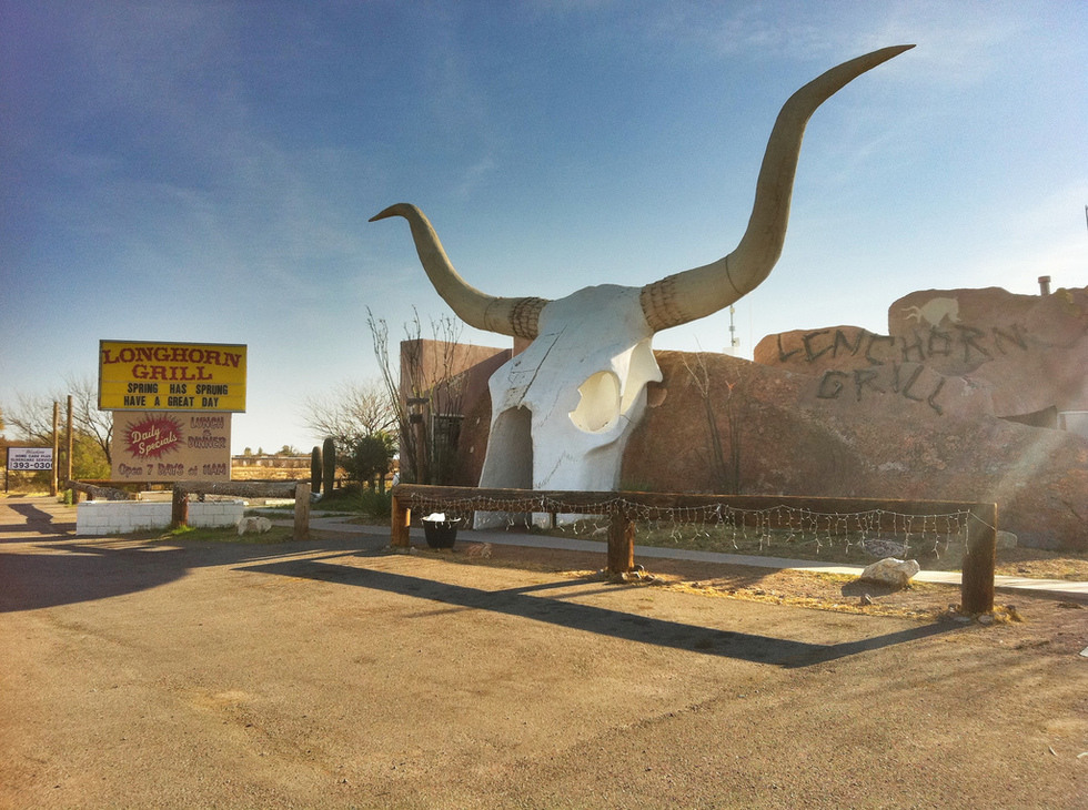 abandoned longhorn grill novelty architecture