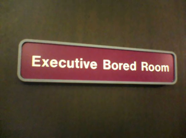 funny spelling mistake hotel signboard